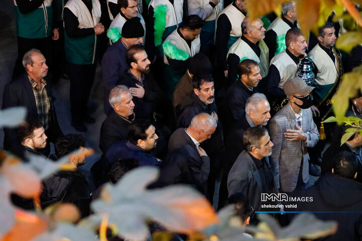قافله عزادارای حضرت فاطمه زهرا(س) در گذر فرهنگی چهارباغ