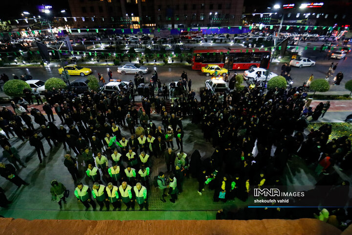 قافله عزادارای حضرت فاطمه زهرا(س) در گذر فرهنگی چهارباغ