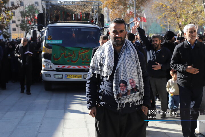 تشییع ۳ شهید گمنام در سنندج