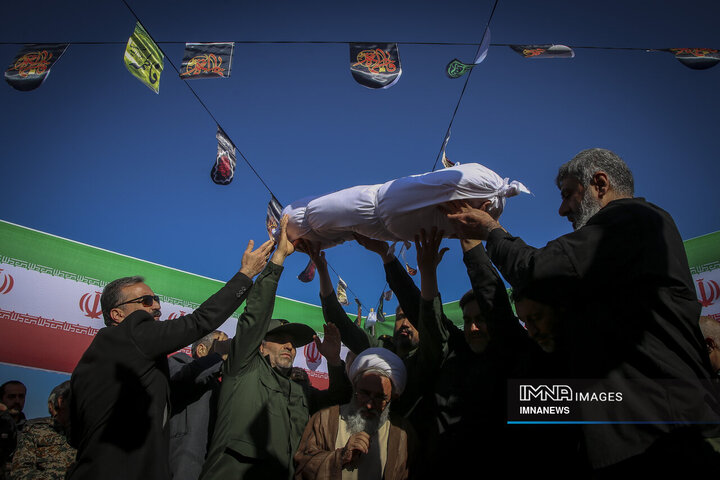 تشییع پیکر هشت شهید گمنام - بجنورد