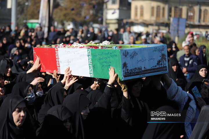 کاروان عطر یاس؛ مادرانه‌ترین بدرقه در هوای فاطمیه همدان