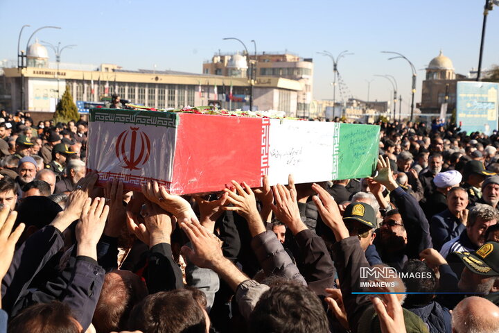 کاروان عطر یاس؛ مادرانه‌ترین بدرقه در هوای فاطمیه همدان