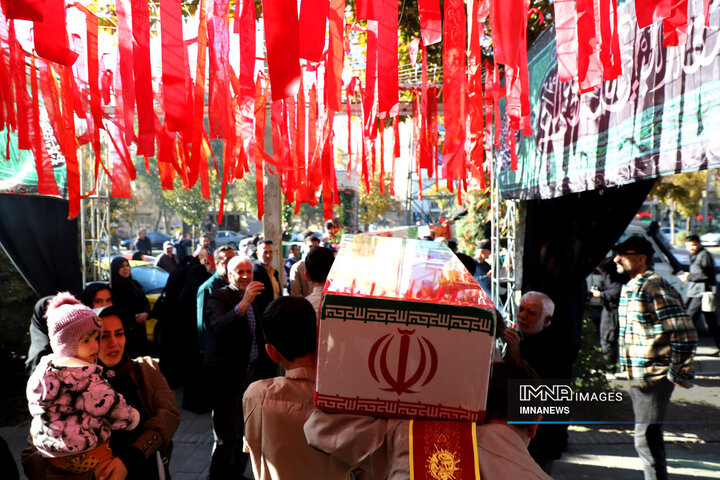 کاروان عطر یاس، مادرانه ترین بدرقه در هوای فاطیمه