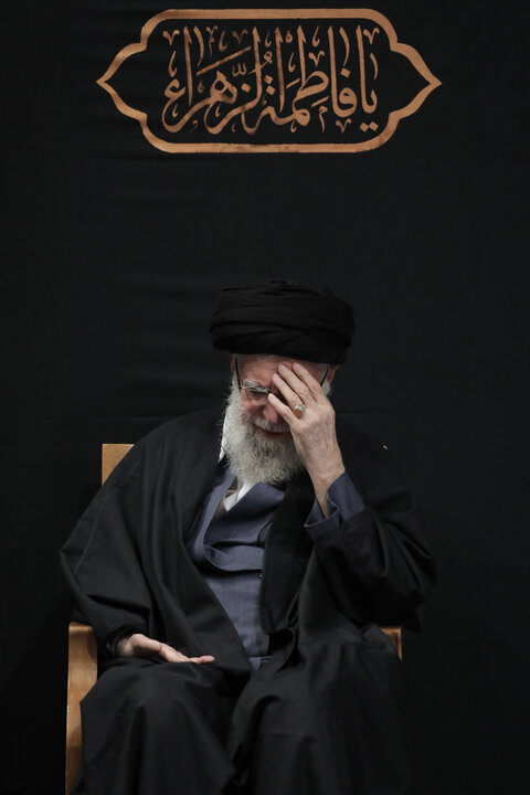 مراسم عزاداری شام شهادت حضرت زهرا(س) با حضور رهبر انقلاب