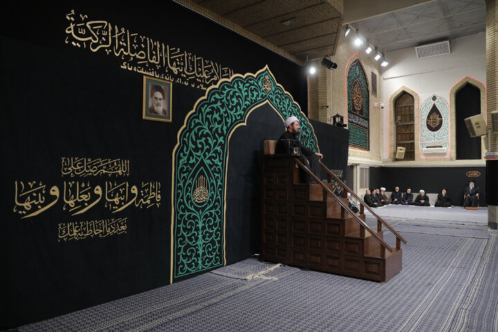 مراسم عزاداری شام شهادت حضرت زهرا(س) با حضور رهبر انقلاب