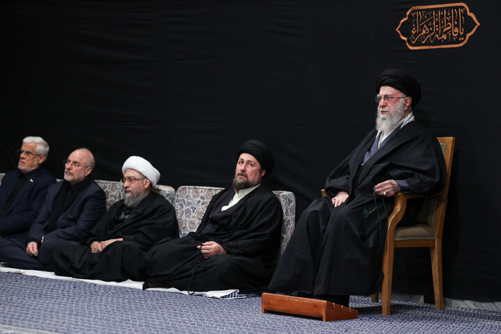 مراسم عزاداری شام شهادت حضرت زهرا(س) با حضور رهبر انقلاب