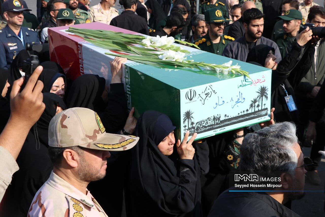 شهید گمنام در روستای سورک آرام گرفت