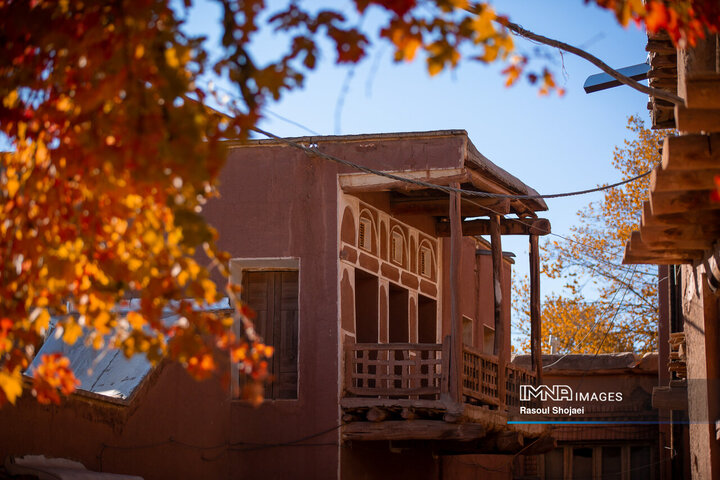 چهره پاییزی ابیانه