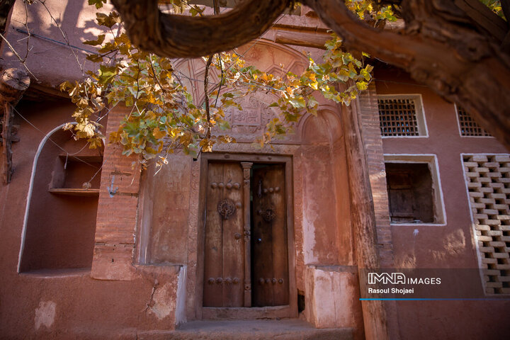 چهره پاییزی ابیانه