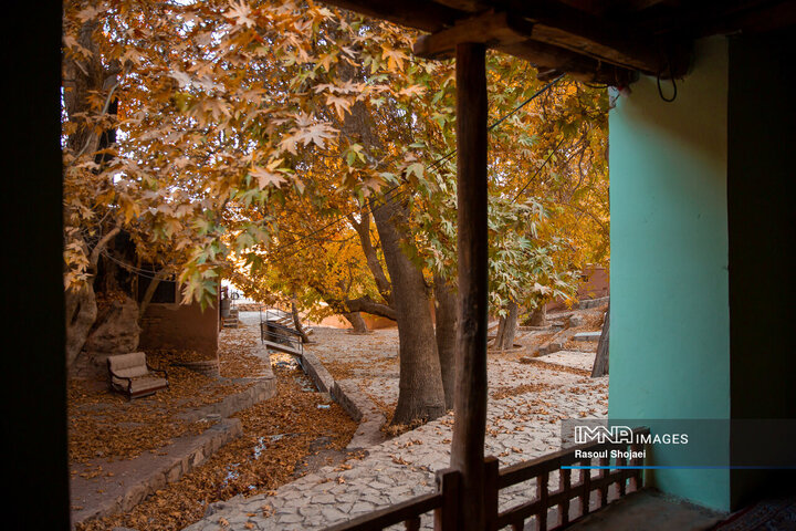 چهره پاییزی ابیانه