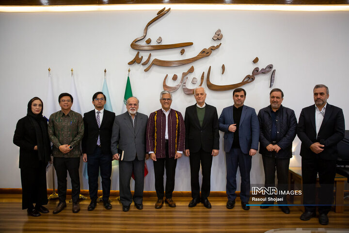 دیدار شهردار اصفهان و سفیر اندونزی در ایران