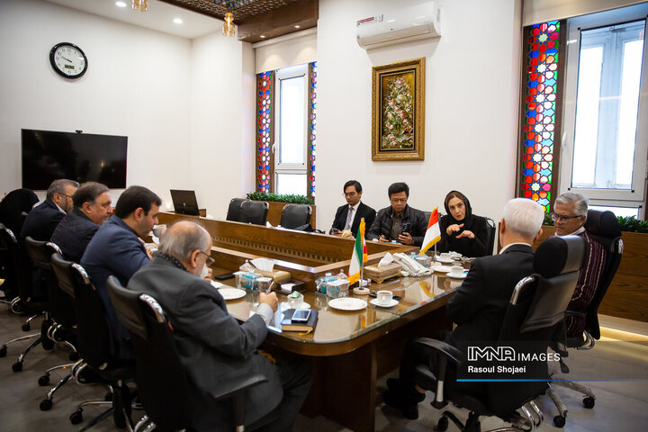 دیدار شهردار اصفهان و سفیر اندونزی در ایران