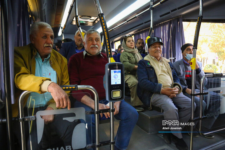 تور گردشگری بازنشستگان شهرداری اصفهان