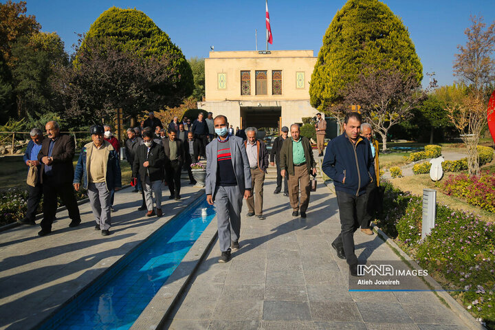 تور گردشگری بازنشستگان شهرداری اصفهان