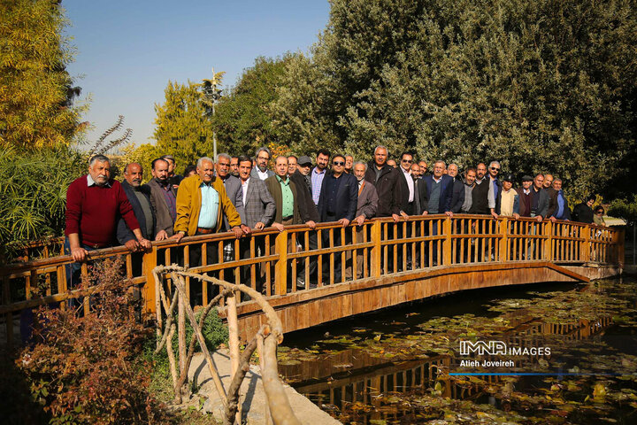 تور گردشگری بازنشستگان شهرداری اصفهان