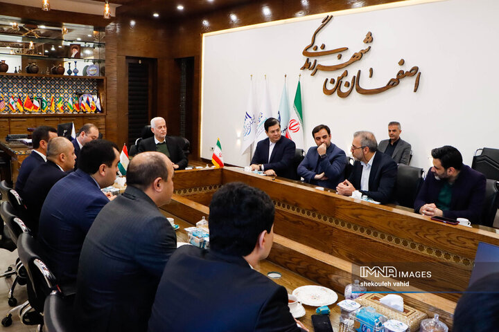 دیدار شهردار اصفهان و نماینده شهردار دوشنبه