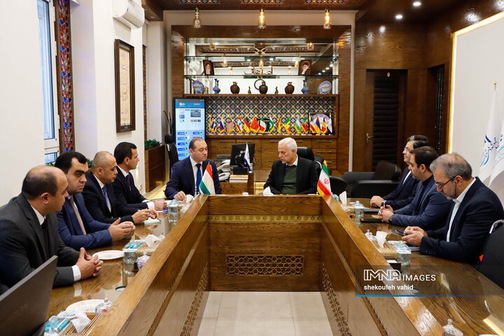 دیدار شهردار اصفهان و نماینده شهردار دوشنبه
