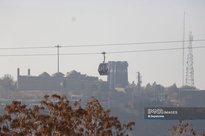 تبریز در وضعیت قرمز؛ شهر زیر غبار آلودگی