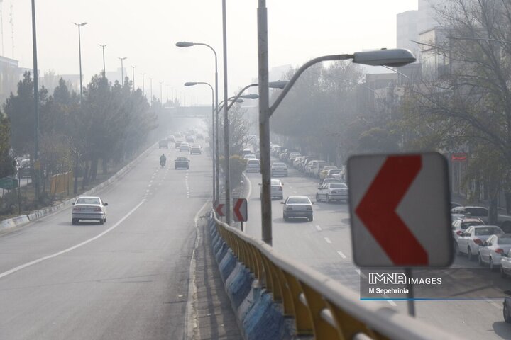 تبریز در وضعیت قرمز؛ شهر زیر غبار آلودگی