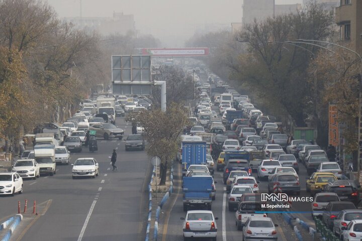 تبریز در وضعیت قرمز؛ شهر زیر غبار آلودگی