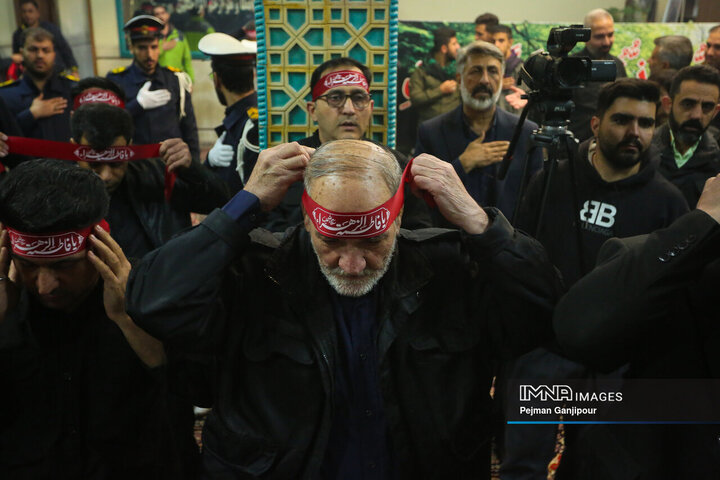 تشییع شهید گمنام در پایانه مسافربری کاوه