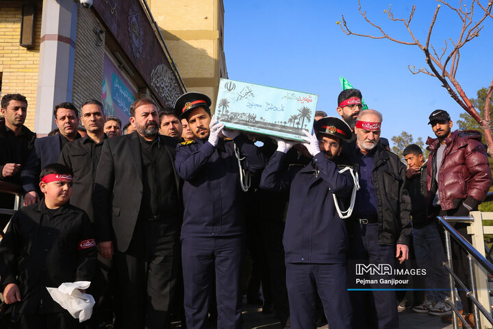 تشییع شهید گمنام در پایانه مسافربری کاوه