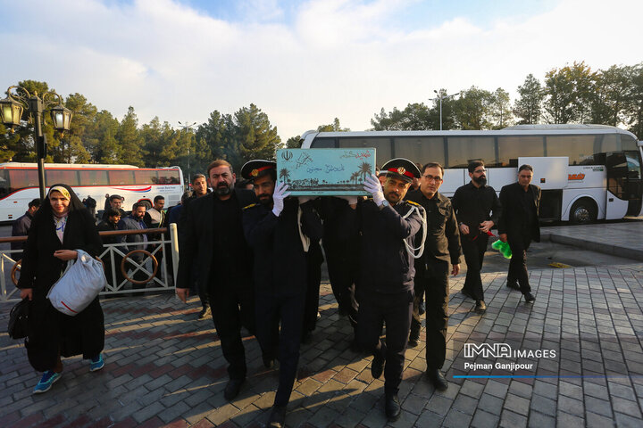 تشییع شهید گمنام در پایانه مسافربری کاوه