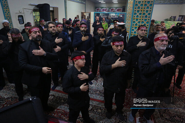 تشییع شهید گمنام در پایانه مسافربری کاوه