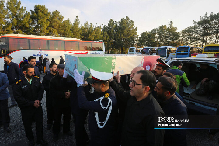 تشییع شهید گمنام در پایانه مسافربری کاوه