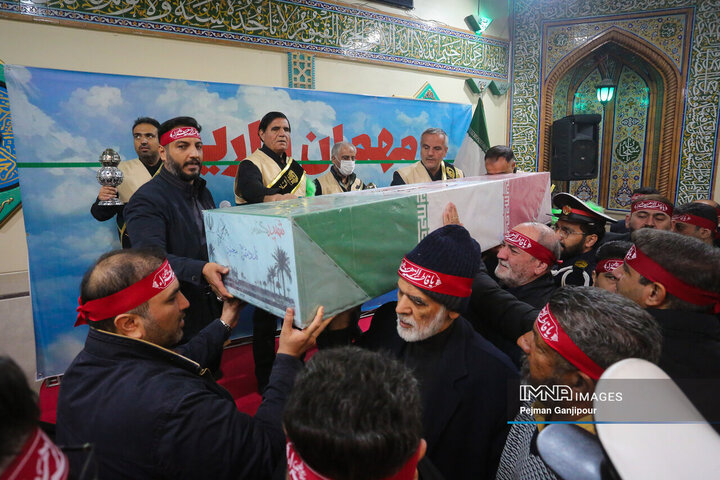 تشییع شهید گمنام در پایانه مسافربری کاوه