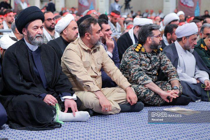 مراسم روز بسیج در حسینیه امام خمینی(ره)