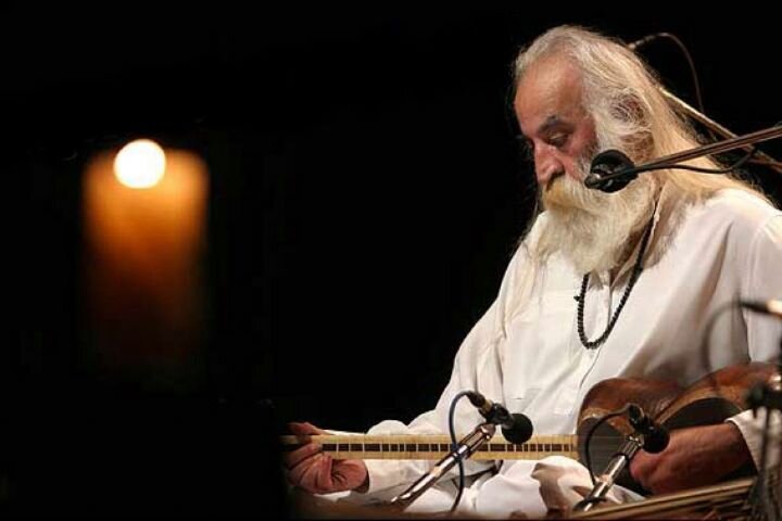 صدای شیدایی بر تارِ زمان، محمدرضا لطفی، روایتگر بیداری موسیقی ایرانی