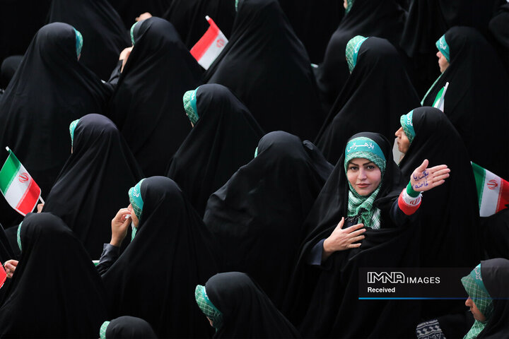 مراسم روز بسیج در حسینیه امام خمینی(ره)