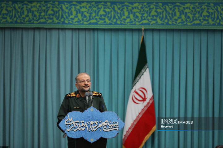 مراسم روز بسیج در حسینیه امام خمینی(ره)