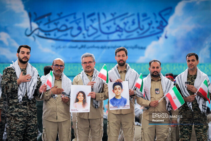 مراسم روز بسیج در حسینیه امام خمینی(ره)