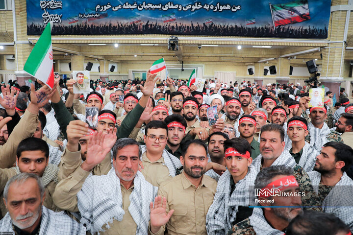 مراسم روز بسیج در حسینیه امام خمینی(ره)