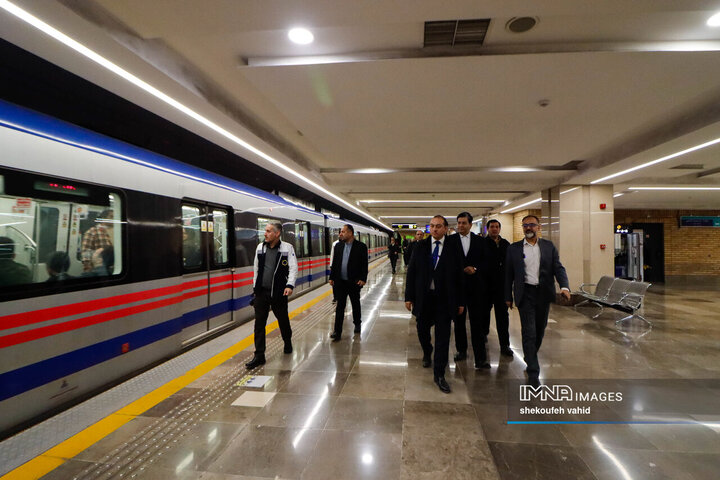 بازدید معاون حمل و نقل و ترافیک شهرداری دوشنبه از خط یک مترو و چهارباغ اصفهان