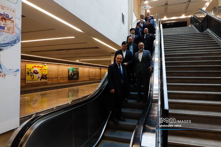 بازدید معاون حمل و نقل و ترافیک شهرداری دوشنبه از خط یک مترو و چهارباغ اصفهان