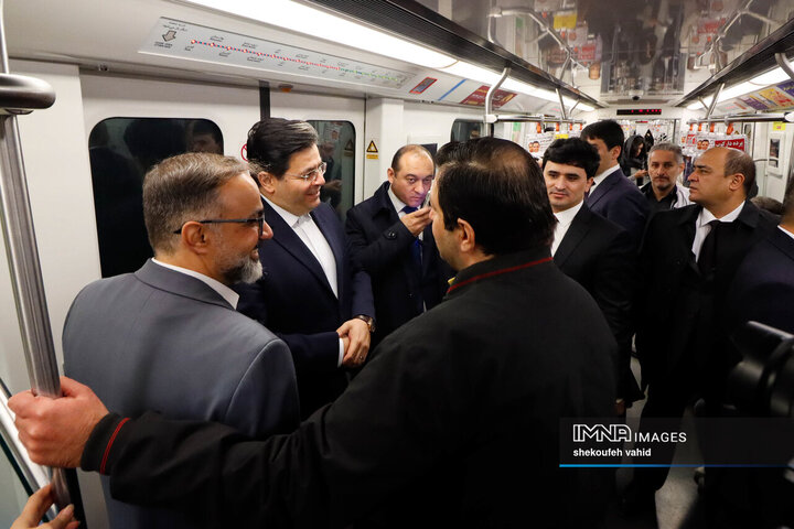 بازدید معاون حمل و نقل و ترافیک شهرداری دوشنبه از خط یک مترو و چهارباغ اصفهان