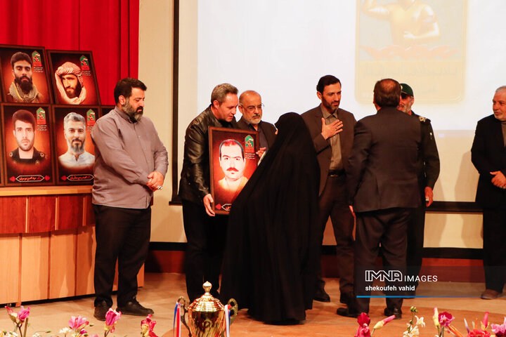 یادواره شهدای ورزشکار جنگ تحمیلی 12 روزه