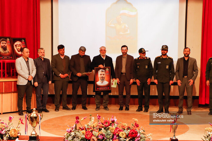 یادواره شهدای ورزشکار جنگ تحمیلی 12 روزه