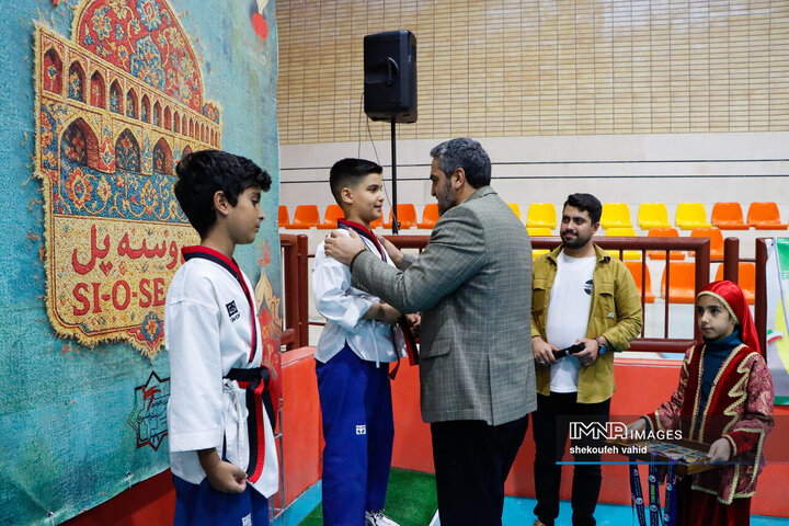 اختتامیه لیگ دسته یک پومسه