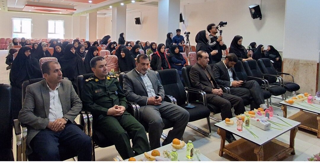 رویداد رسانه‌ای طنین فرصتی مناسب برای ترویج دستاوردهای زنان الگوساز انقلابی در ایلام است