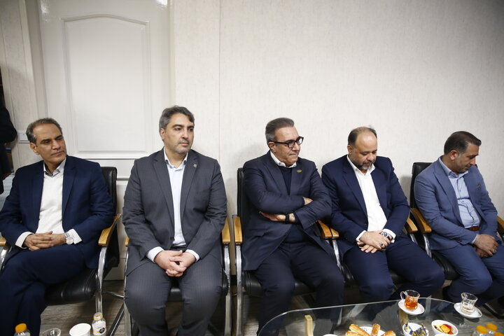 رونمایی از وب‌گاه مرکز مطالعات و امضای تفاهم‌نامه با اتحادیه شهرهای بریکس