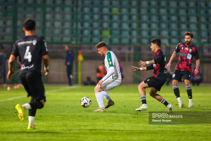 هفته یازدهم لیگ برتر فوتبال؛ ذوب‌آهن - خیبر