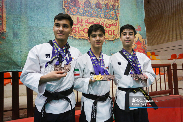 اختتامیه لیگ برتر پومسه جام ستارگان