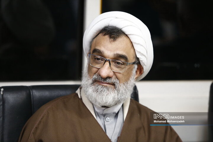 رونمایی از وب‌گاه مرکز مطالعات و امضای تفاهم‌نامه با اتحادیه شهرهای بریکس