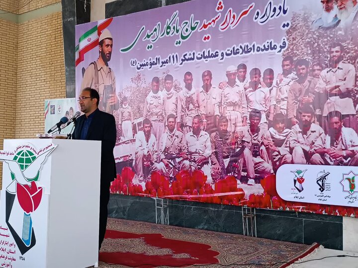 شهدا با خون خود مسیر عزت و استقلال را روشن کردند