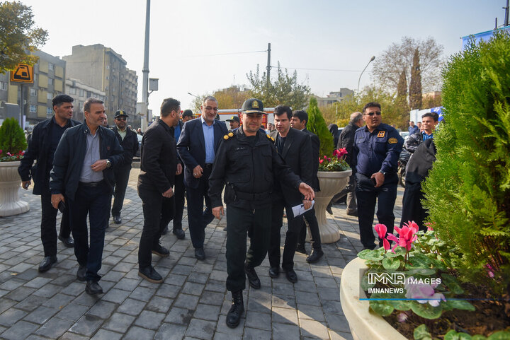 ایستگاه مترو مریم مقدس