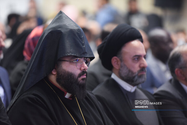 ایستگاه مترو مریم مقدس